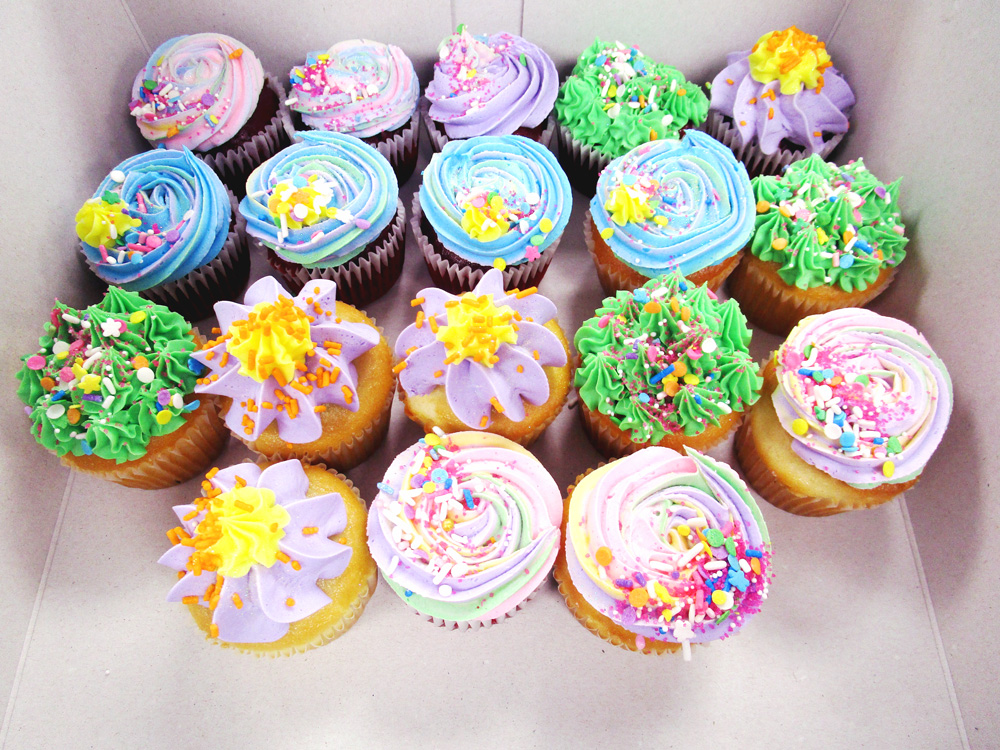 colorful-cupcakes